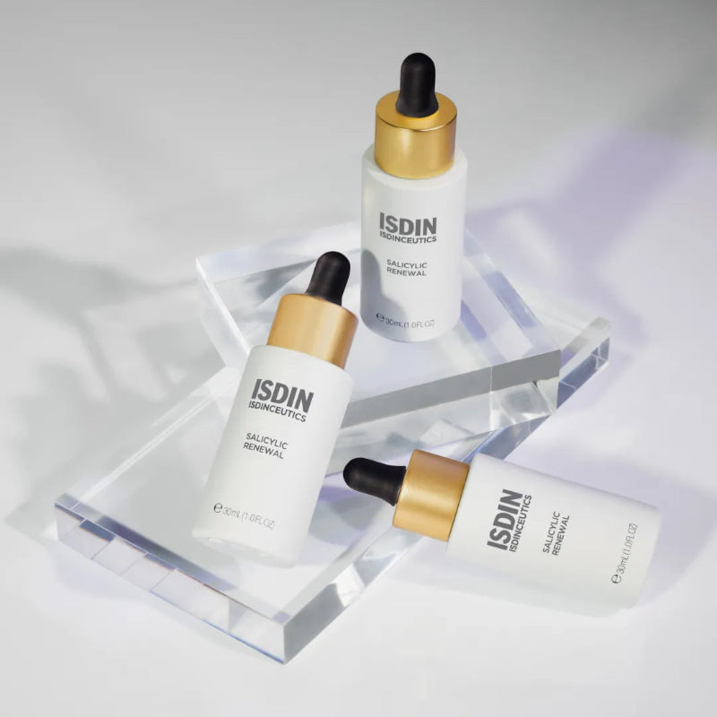 ISDIN Isdinceutics Salicylic Renewal Serum – Exfoliating serum with salicylic acid, glycolic acid, and gluconolactone for clearer, smoother skin.