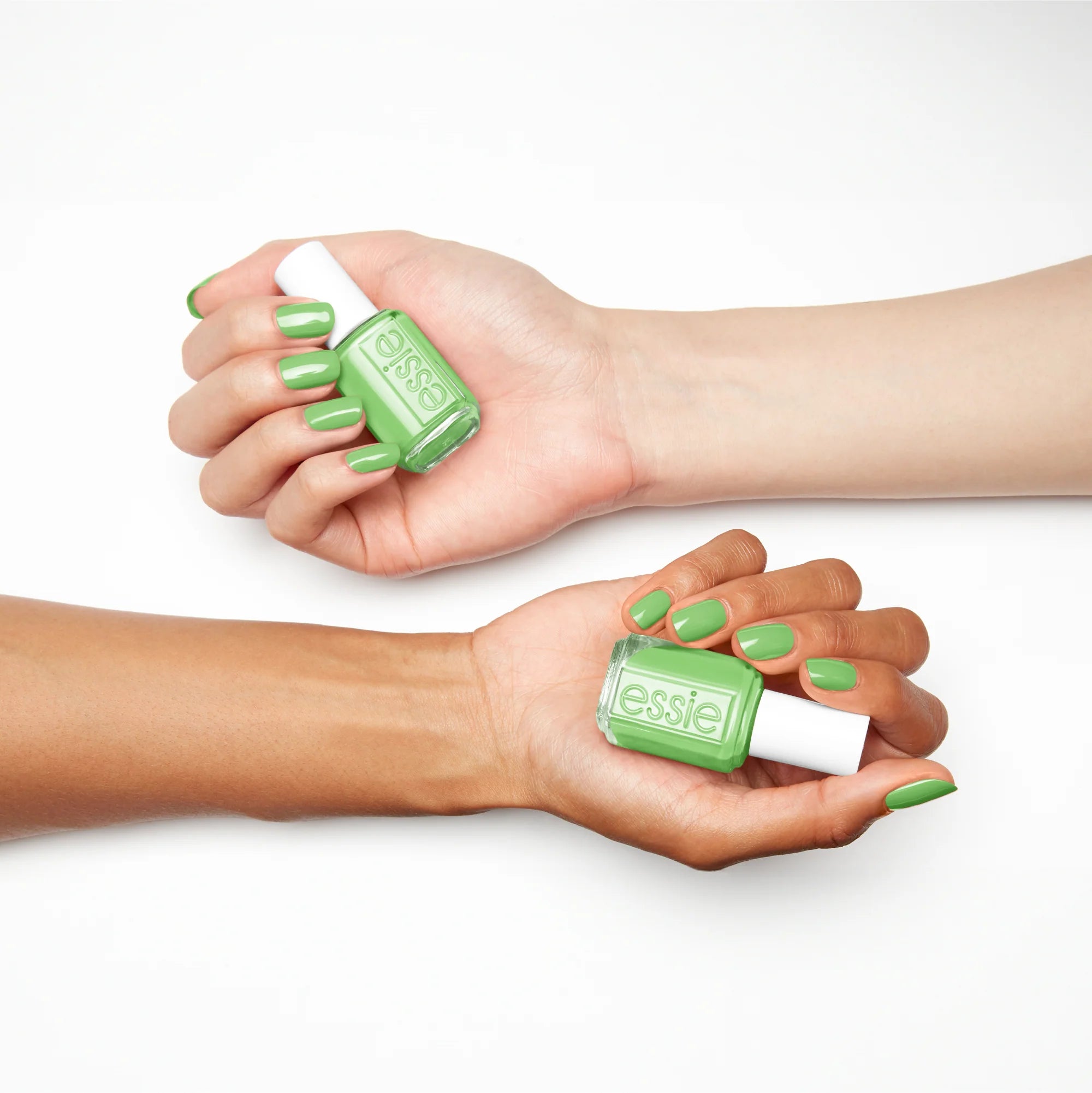 Essie 994 This And That Nail Polish