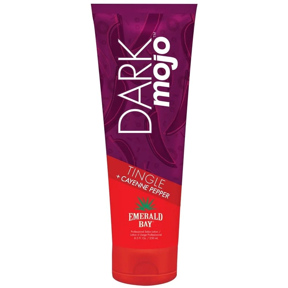 
Bottle of Emerald Bay Mojo Hot Bronzing Sauce tanning lotion, 250 ml