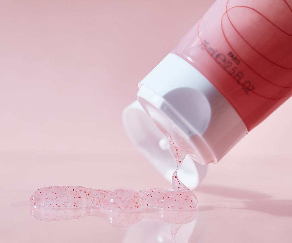 Avène Gentle Exfoliating Gel – mild exfoliating gel with soothing Avène Thermal Spring Water for sensitive skin.